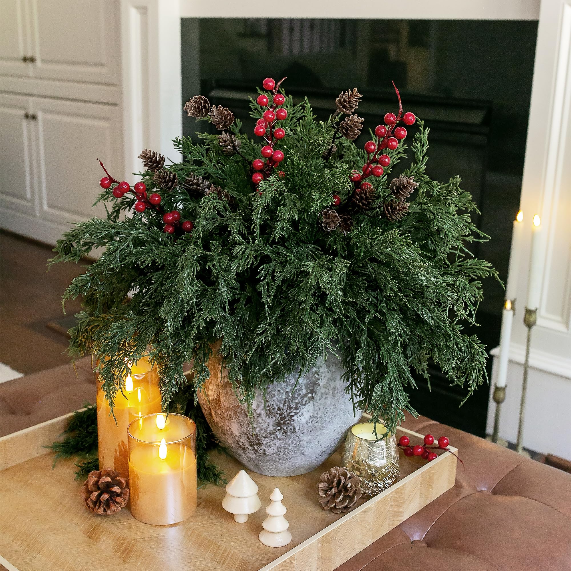 Ivydale close-up of Norfolk pine needles texture showing realistic look benefit