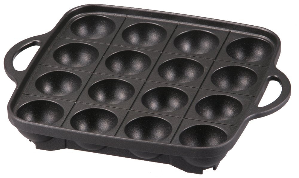 Iwatani front view showing 16-hole takoyaki pan and compact profile benefit