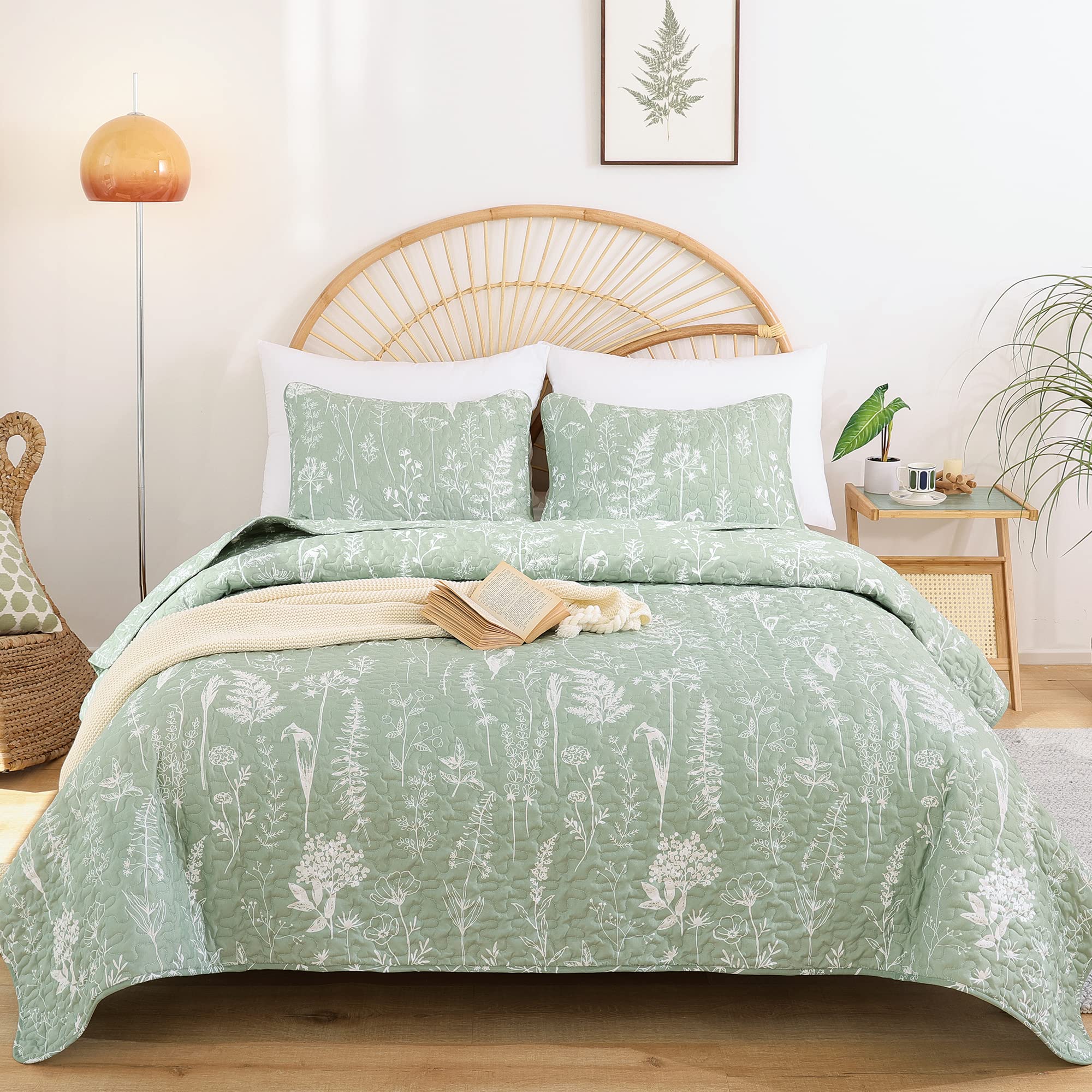 JANZAA quilt styled on a modern bedroom creating a calming, cohesive atmosphere