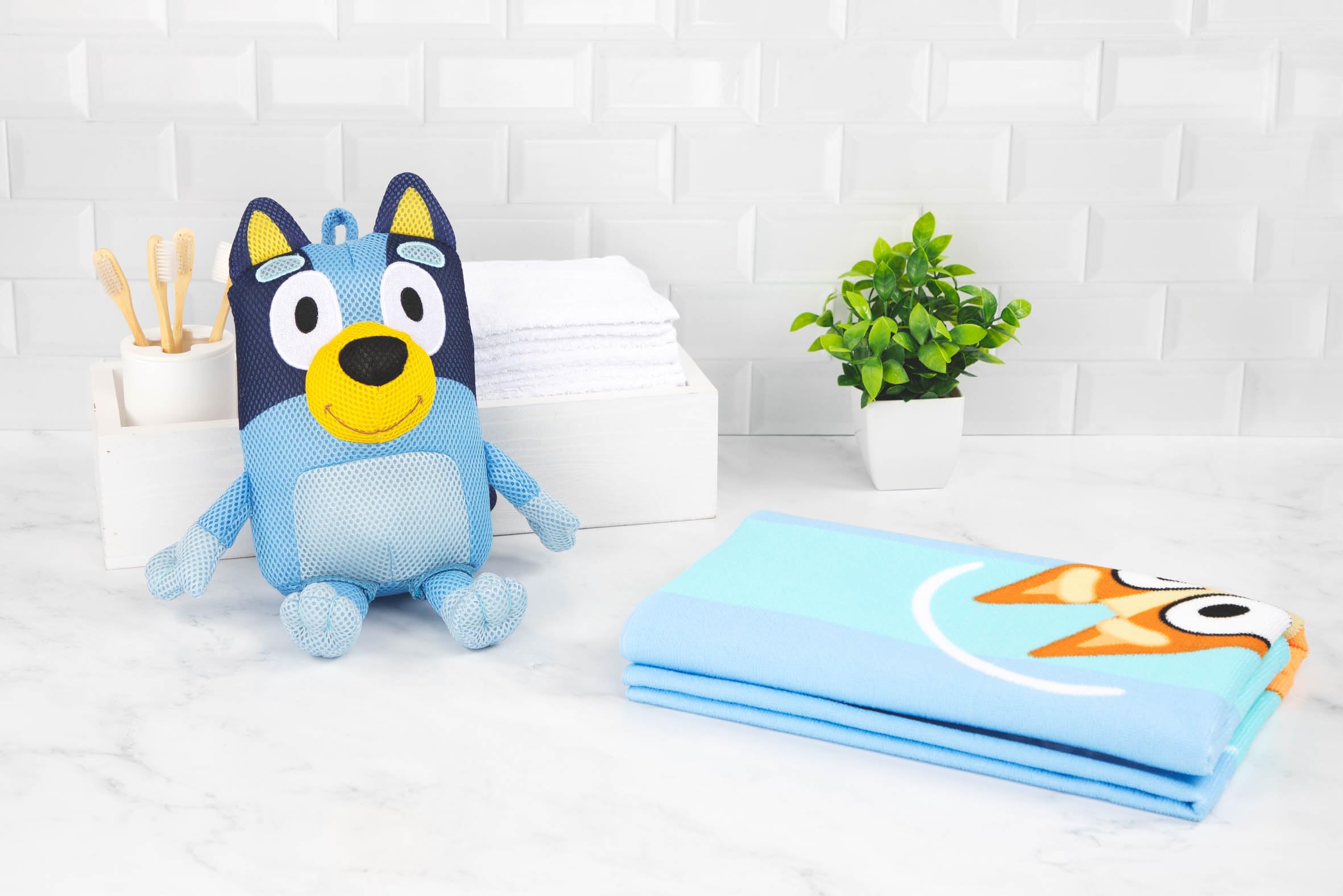 Jay Franco Bluey water-play buddy front profile, cuddly toy for tub time