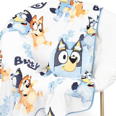 Jay Franco Bluey & Bingo front packaging showing colorful characters and product benefits
