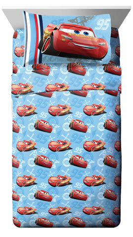 Jay Franco front packaging showing Cars design and family-friendly benefit