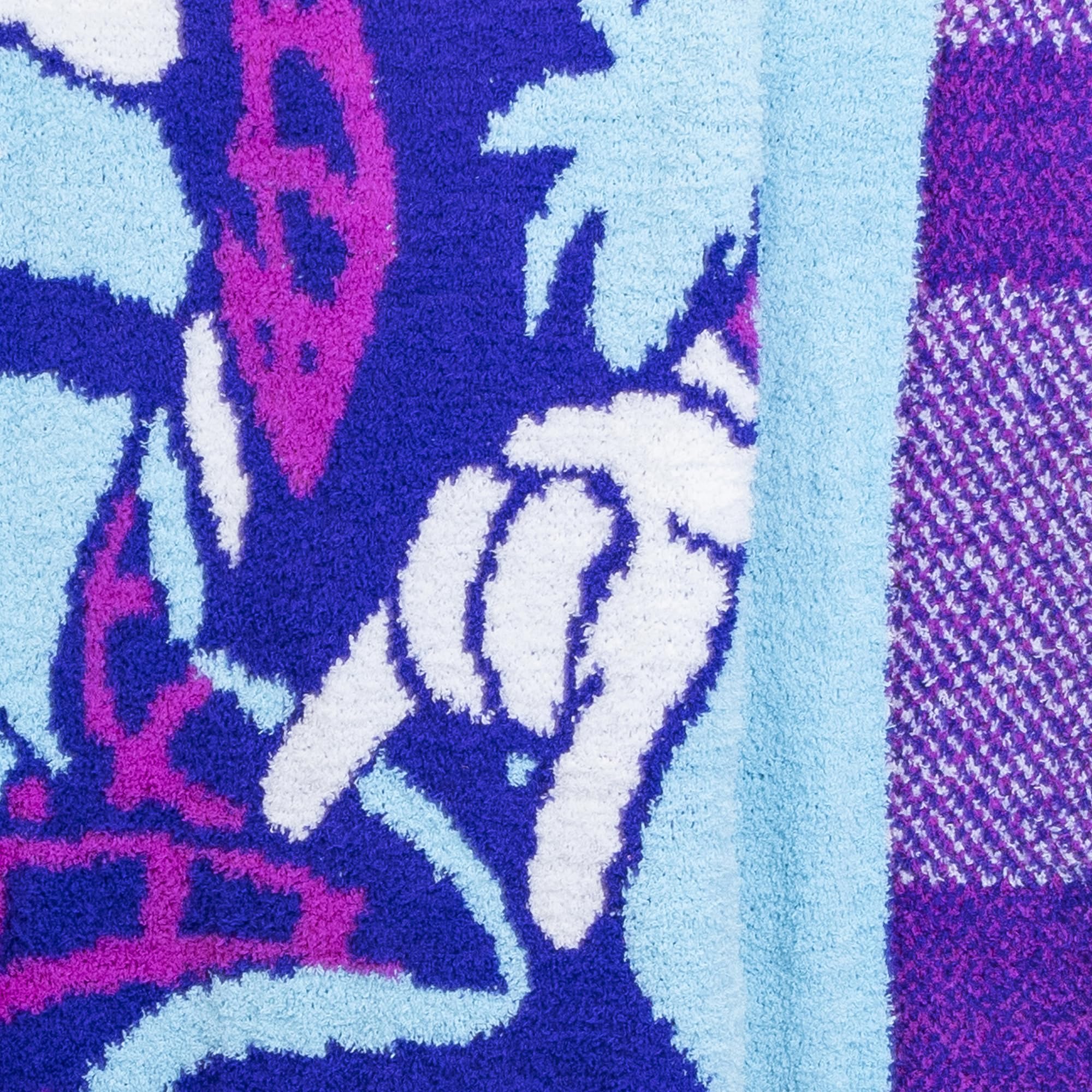 Jay Franco child wrapped in Gwen Stacy blanket for comfort during family time