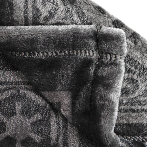 Jay Franco blanket label and stitching detail showing quality finish and easy-care info
