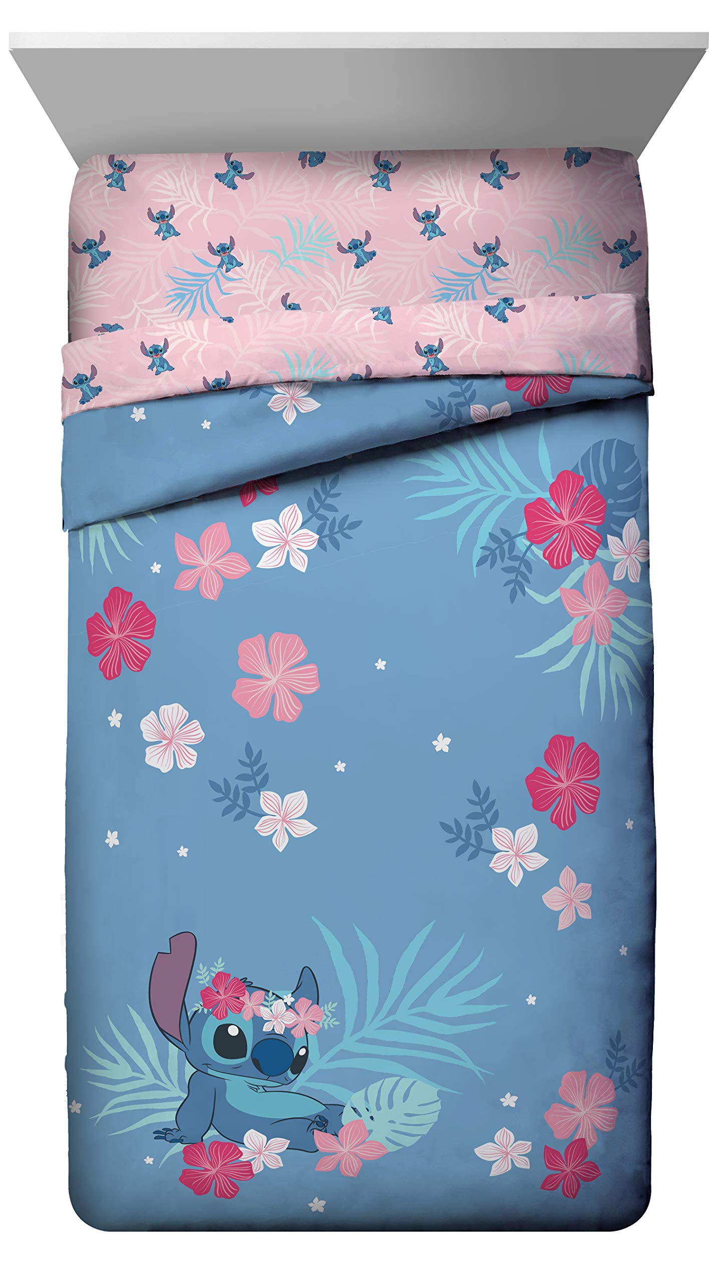 Jay Franco pillow sham close-up showing printed character detail and fit