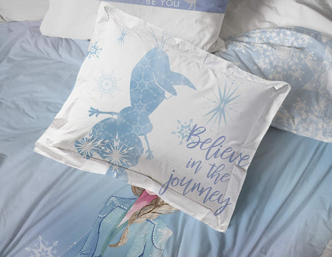 Jay Franco Elsa size scale on twin bed showing proper fit and proportion