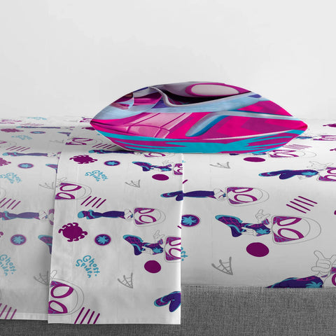 Jay Franco Ghost Gwen set styled in child bedroom creating fun sleep space