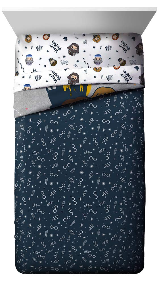 Jay Franco close-up of comforter print highlighting soft brushed microfiber