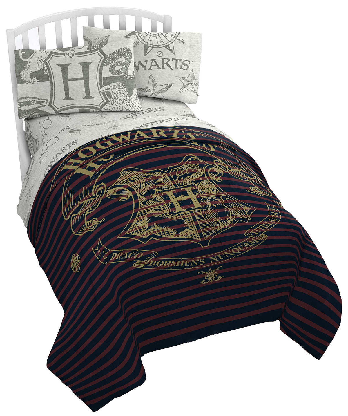 Jay Franco comforter front showing Hogwarts logo and vibrant design for magical bedroom appeal