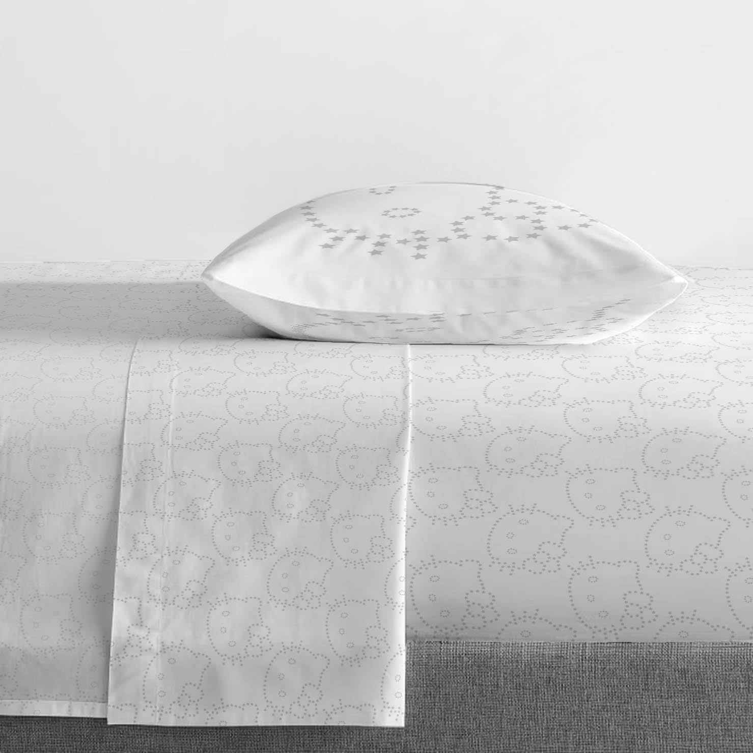 Jay Franco Hello Kitty on twin bed to show scale and easy room styling benefit