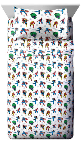 Jay Franco pillowcases detail with Avengers print, coordinated room styling