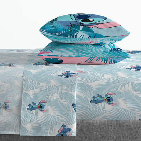 Jay Franco plush throw blanket texture for added warmth and soft comfort