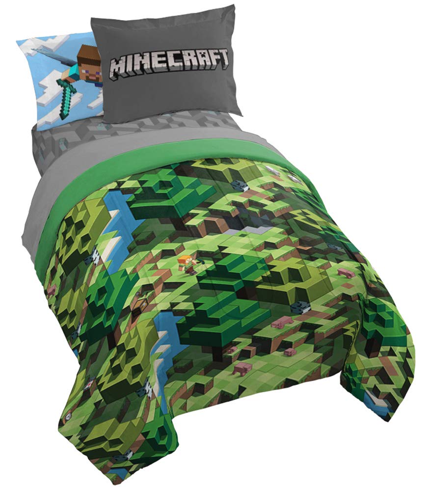 Jay Franco comforter front view showing Creeper design and bold game look