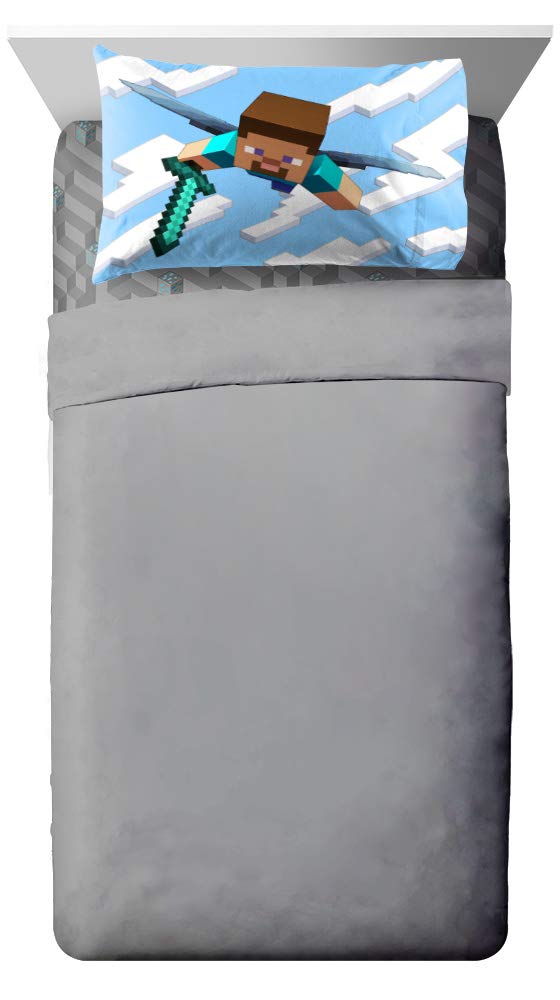 Jay Franco fitted sheet and sham laid flat showing coordinated design