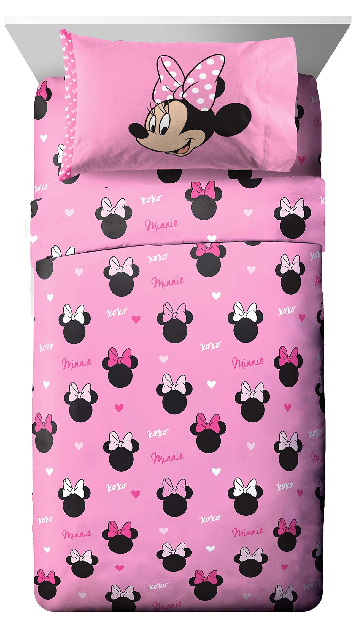 Jay Franco Minnie Mouse front packaging shows cheerful design and durable bedding
