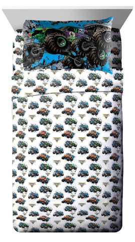 Jay Franco set on twin mattress illustrating proper fit and sheet pocket depth