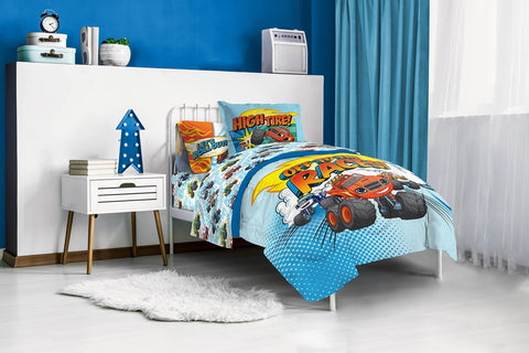 Jay Franco size comparison on twin mattress to demonstrate true-to-size fit and coverage