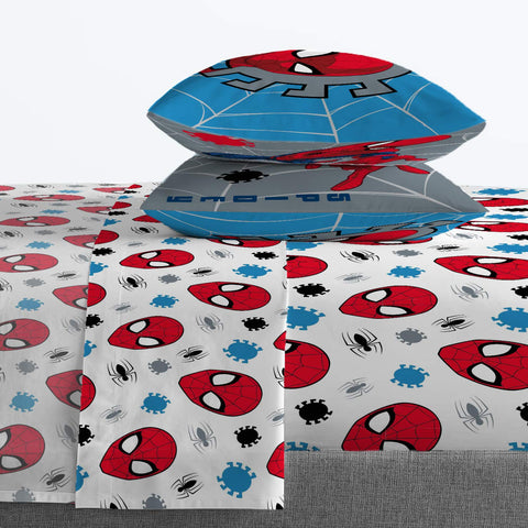 Jay Franco Spider-Man comforter on a full bed styled to show real-room impact