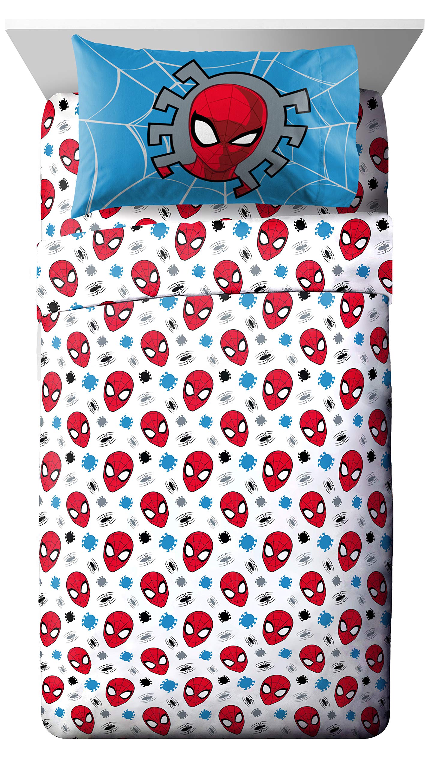 Jay Franco Spider-Man pillowcase and sham detail displaying matched design and comfort