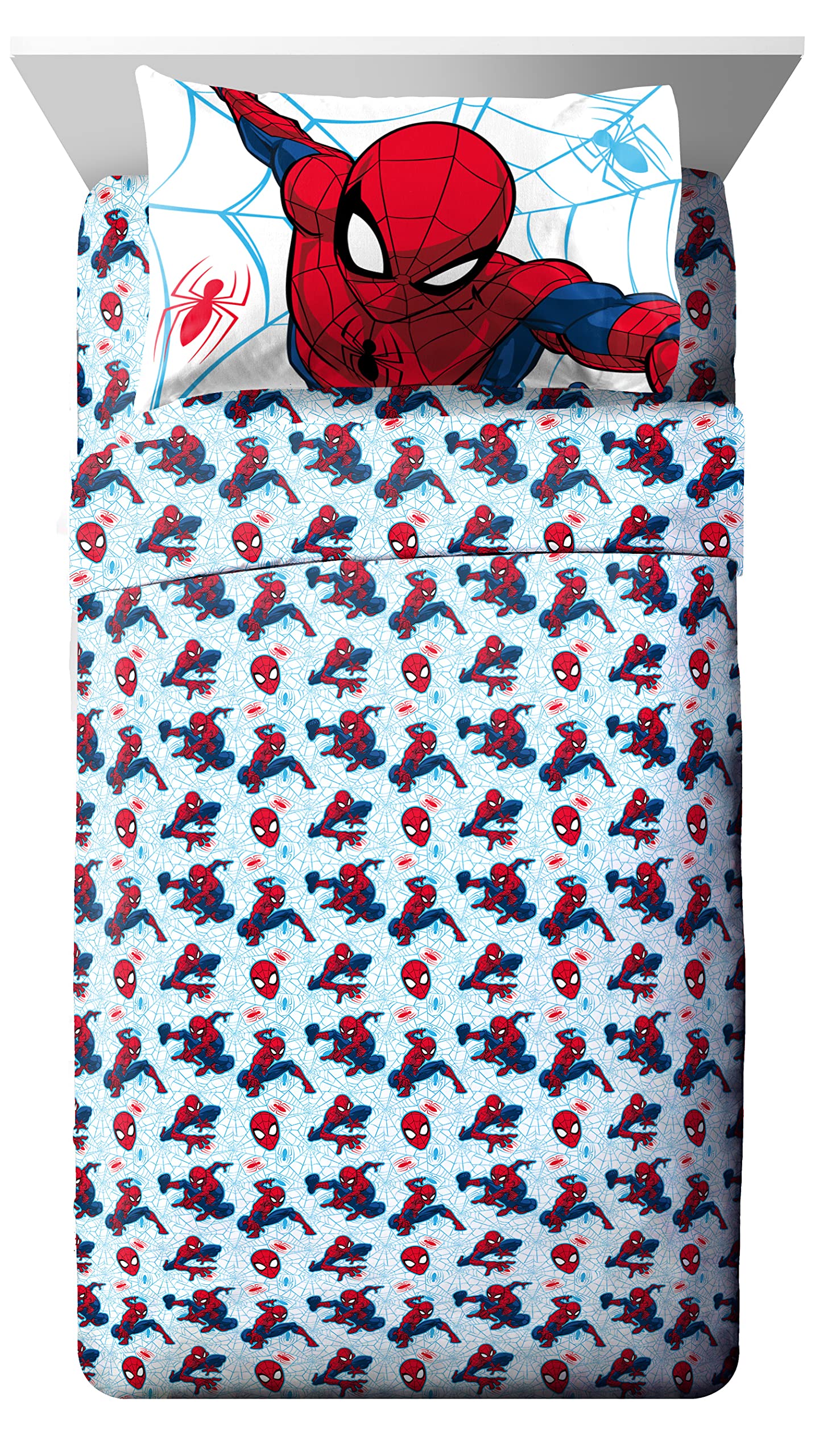 Jay Franco Spider-Man sheet set flat lay showing coordinated pieces ready to use