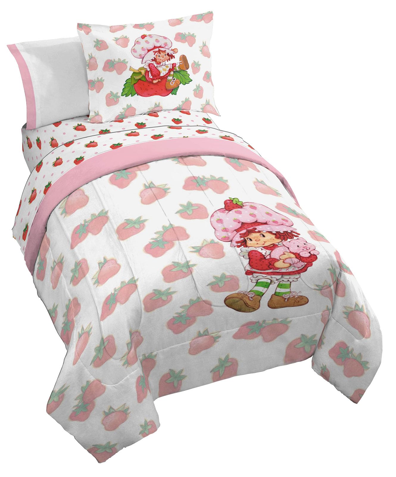 Jay Franco comforter front view showing Strawberry Shortcake design and cozy appeal
