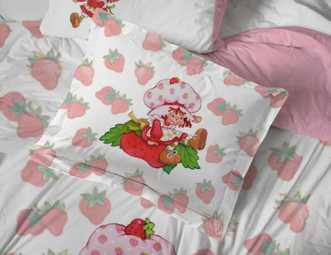 Jay Franco set styled on a twin bed in a girl's room showing playful decor match