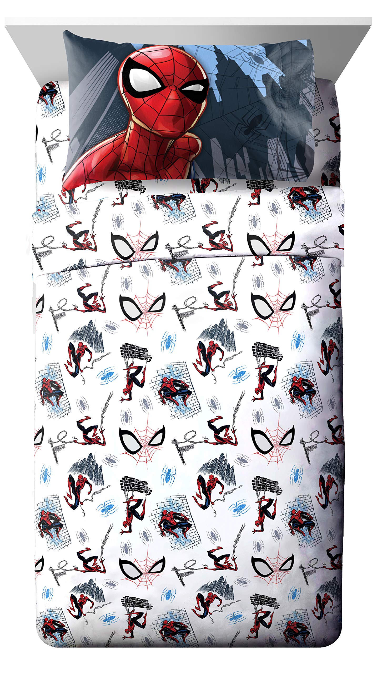 Jay Franco front packaging showing Spiderman design and set contents for easy identification