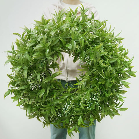 JDKPK wreath front view showing full leafy curb appeal
