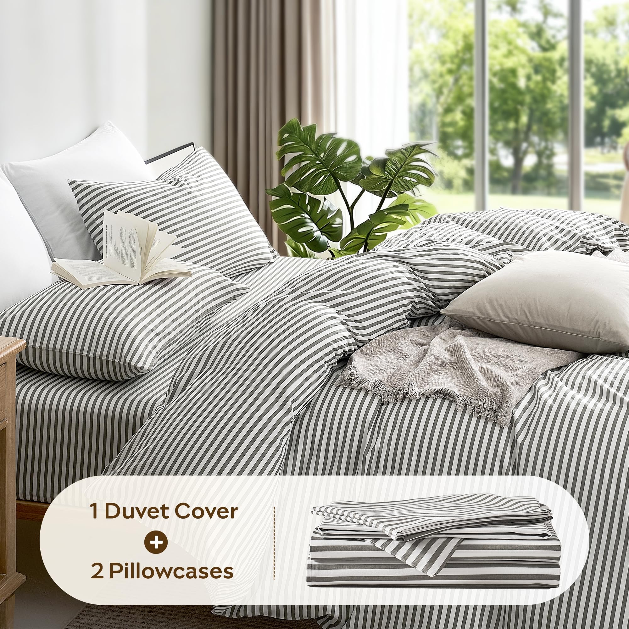 JELLYMONI scale comparison on a king bed showing generous drape and coverage