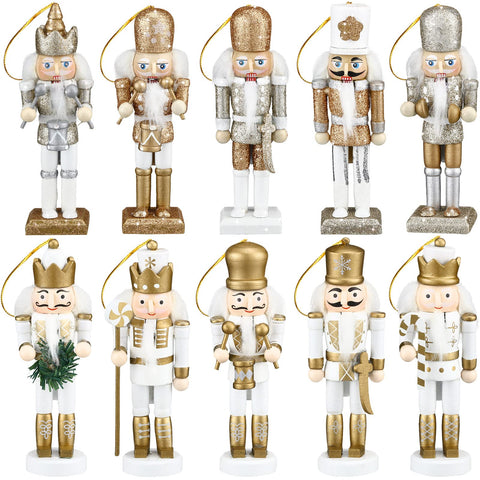 Jetec nutcracker front view showing design and festive appeal