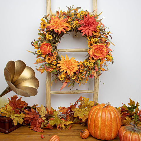 J'FLORU peony and dahlia detail emphasizing bold floral focal points