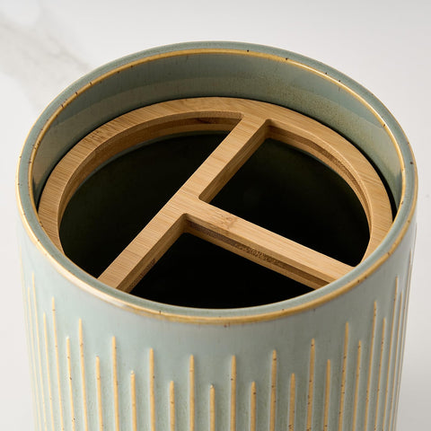 JH JIEMEI HOME close-up of ridged textured ceramic highlighting modern aesthetic