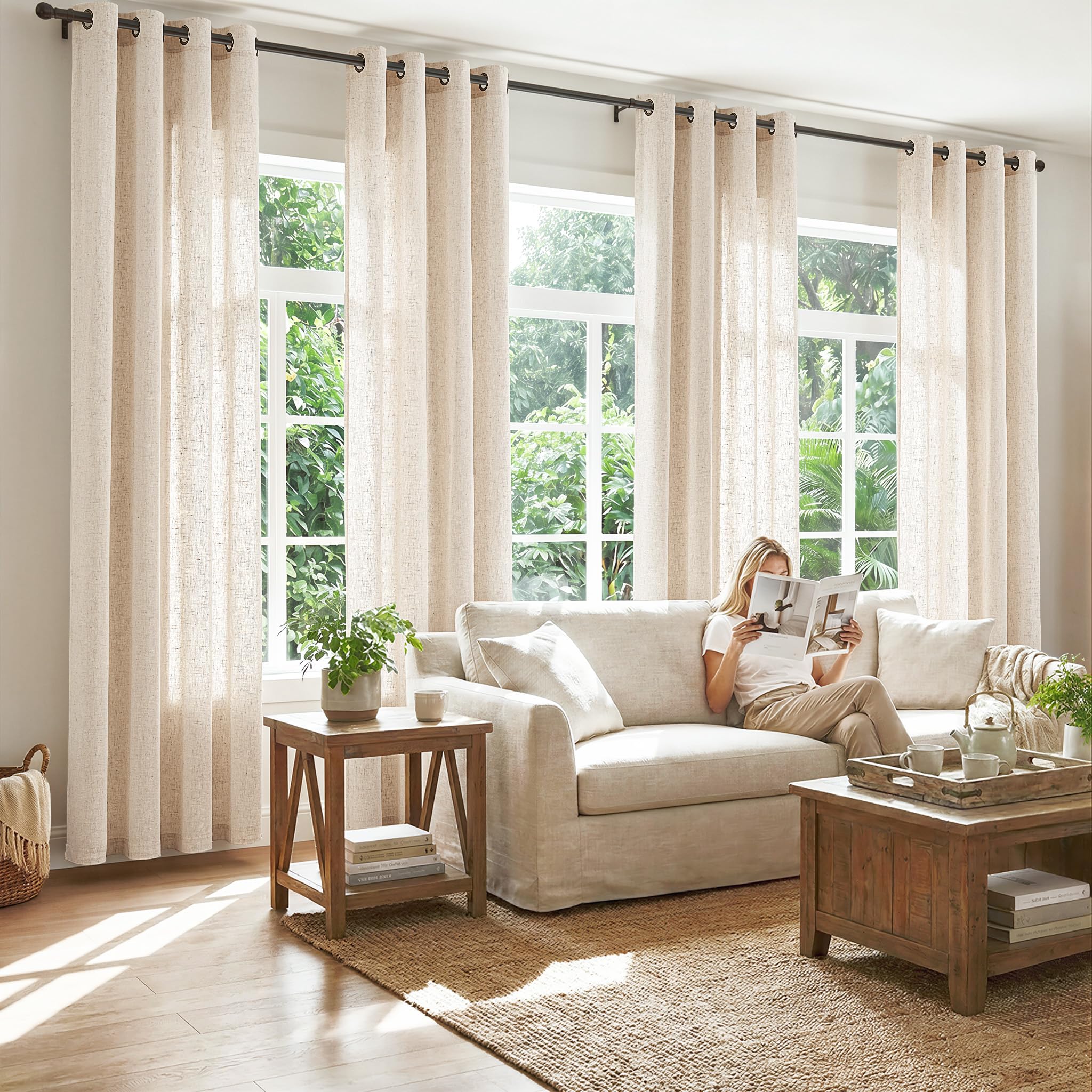 jinchan bedroom image illustrating privacy and gentle daylight control
