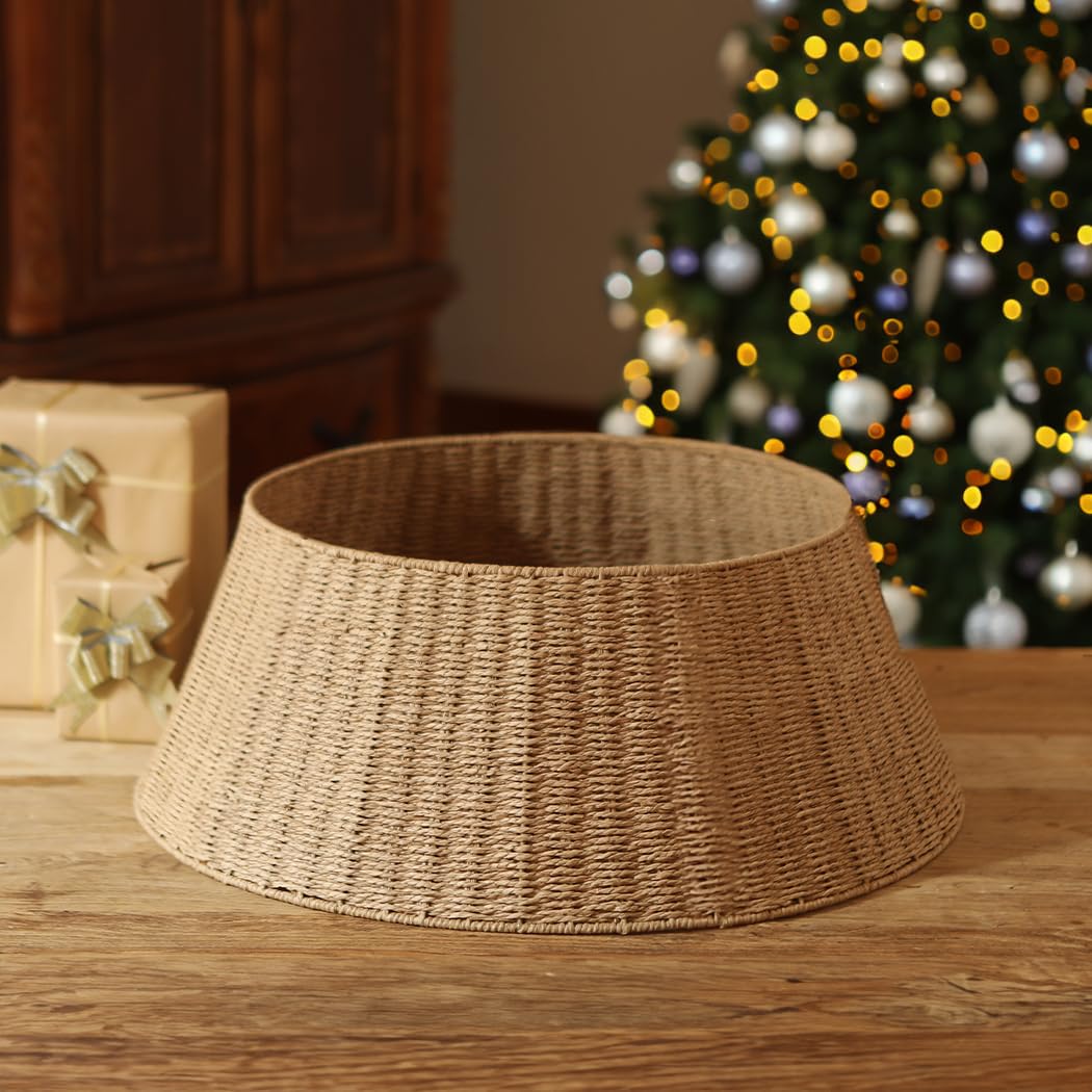 Jinsome front view of wicker tree collar showing rustic finish and neat base