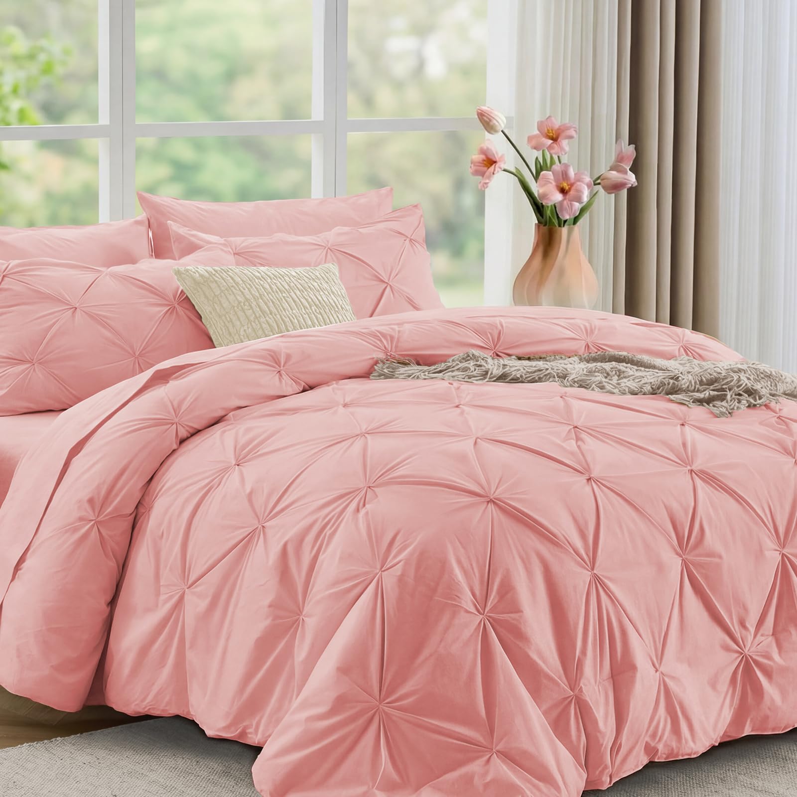 JOLLYVOGUE front styled bed showing full set benefit of instant room upgrade
