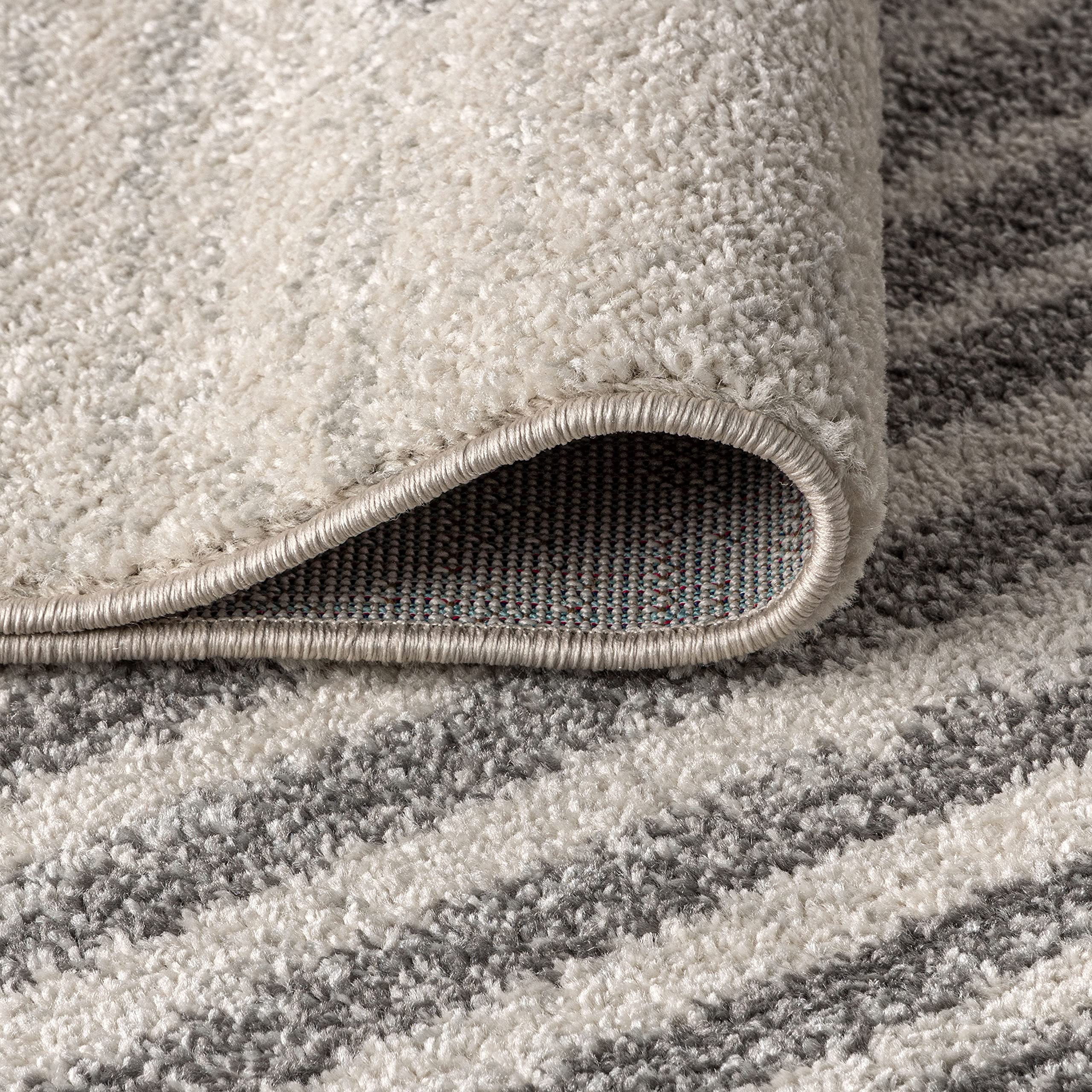 JONATHAN Y rug in kitchen setting, resistant to spills and easy to maintain