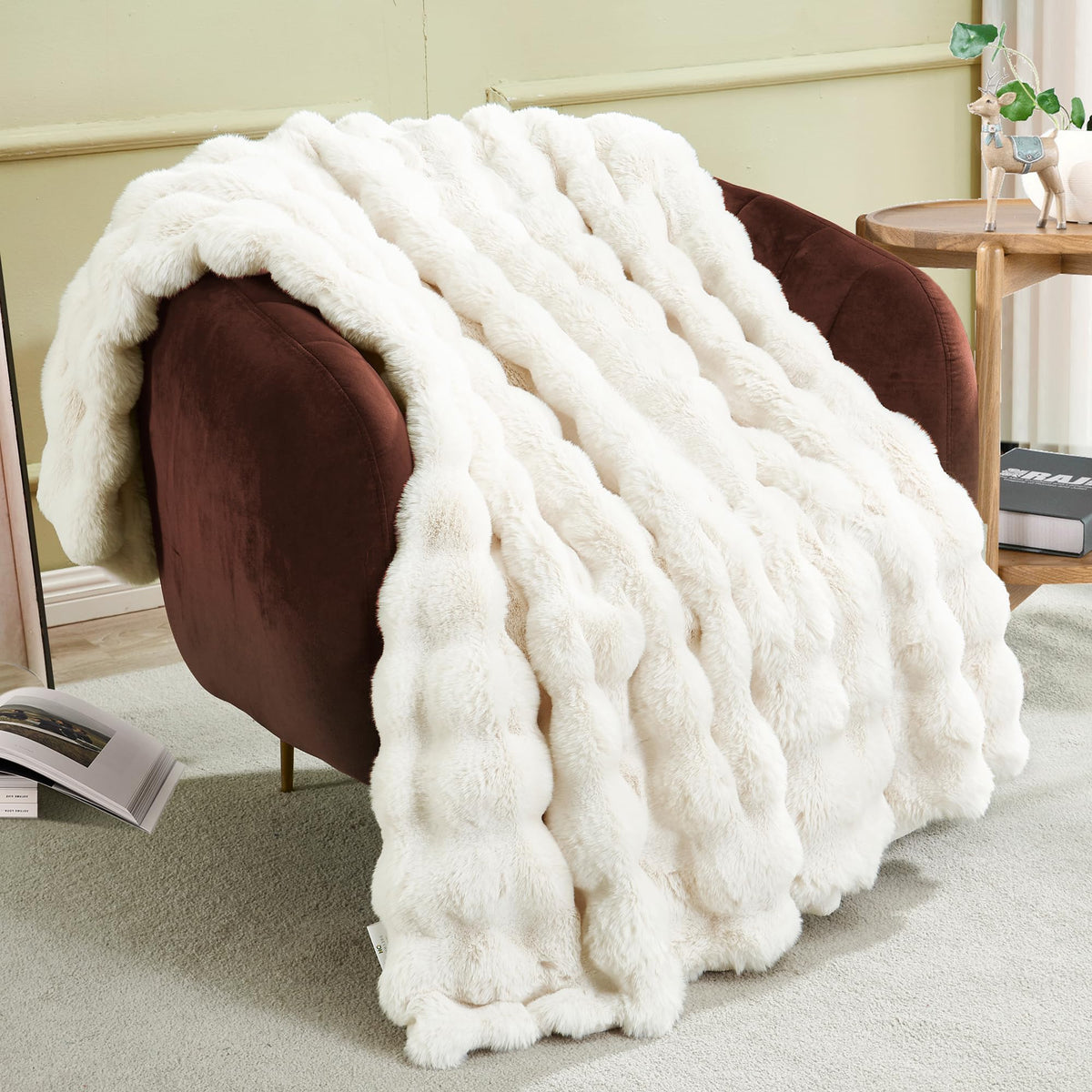 JONIYEAR cream throw front view showing plush decorative benefit