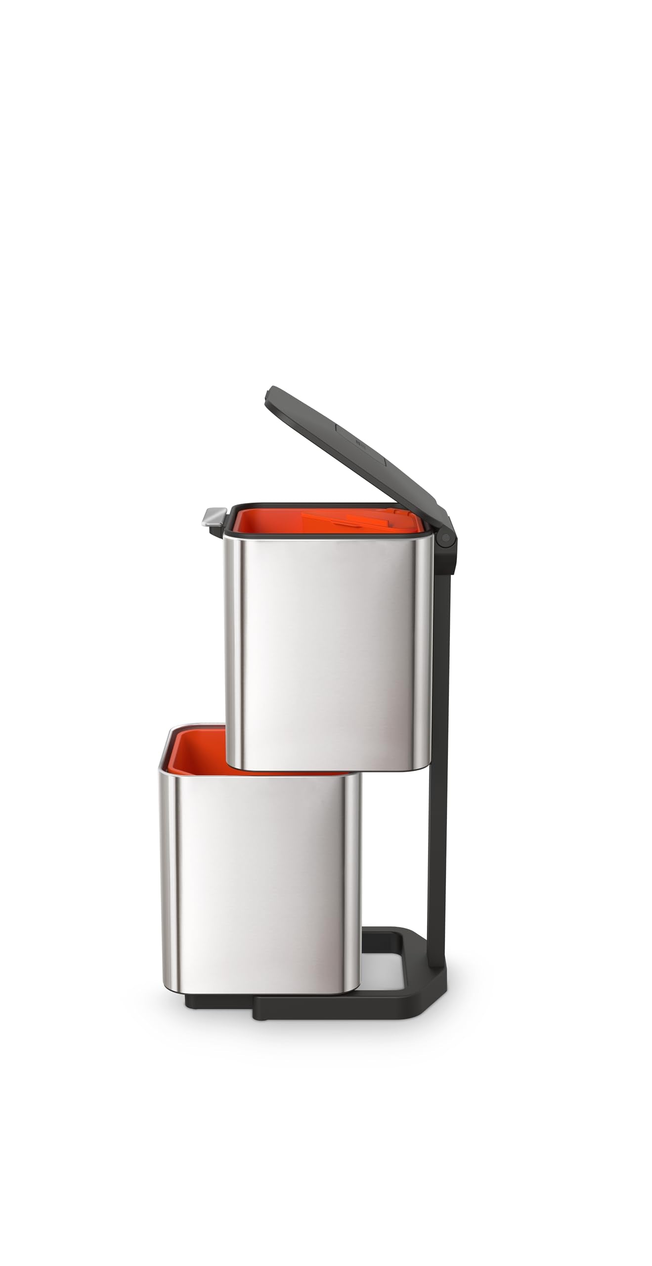 Joseph Joseph Totem Max removable 3‑liter compost caddy on countertop for easy food scraps