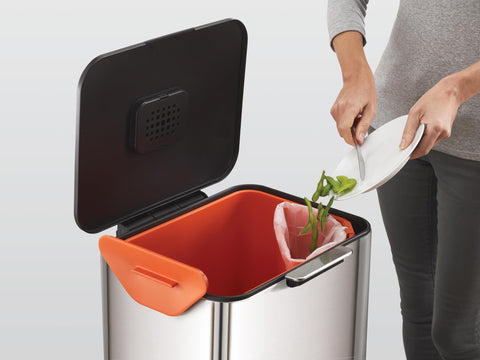 Joseph Joseph Totem Max compatible liners and replaceable filter displayed for convenience