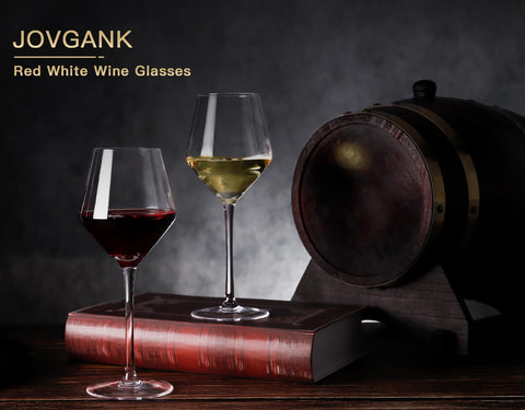JOVGANK glasses on a styled table showing versatile elegance for dinners benefit