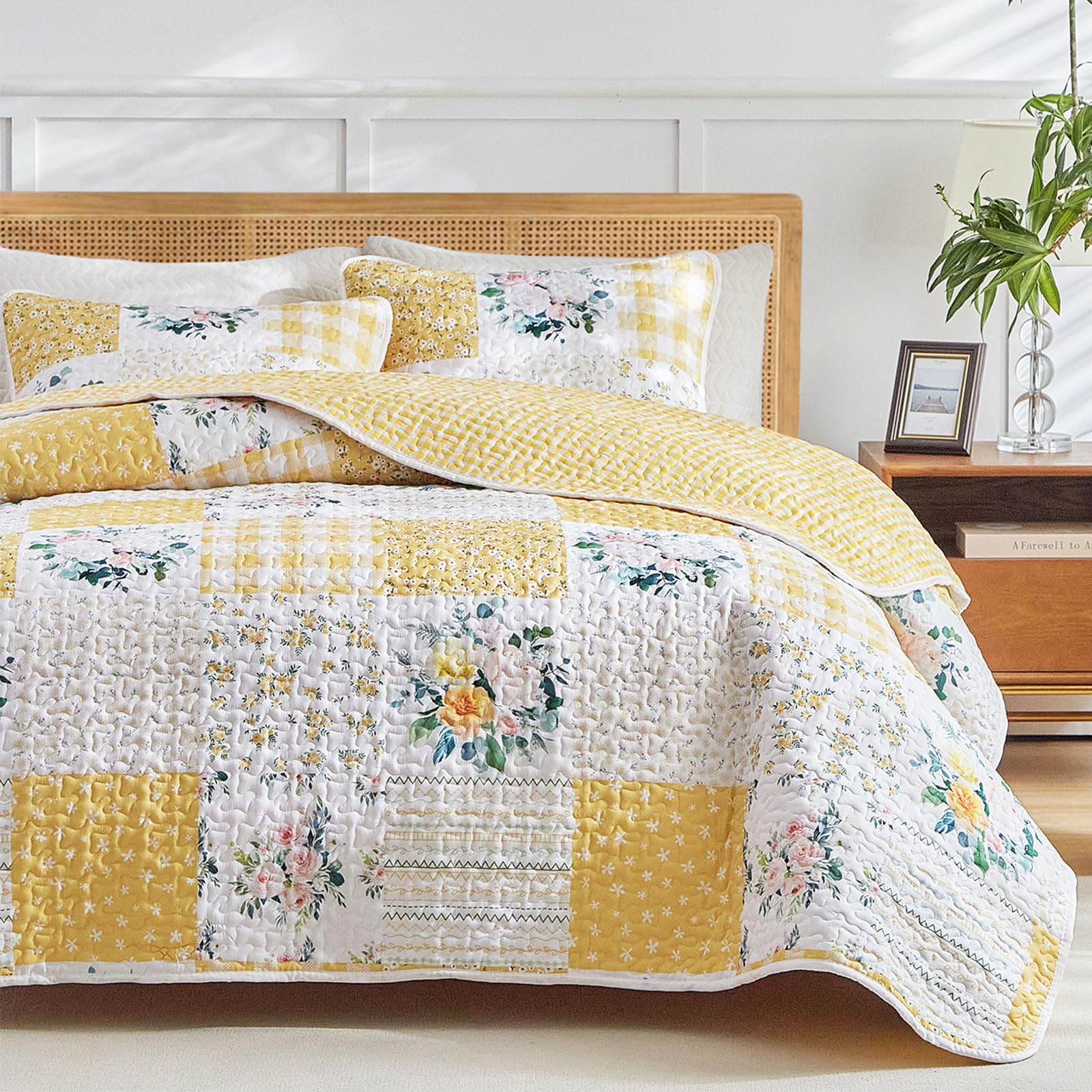Joyreap fabric closeup displays soft double-brushed microfiber texture and comfort