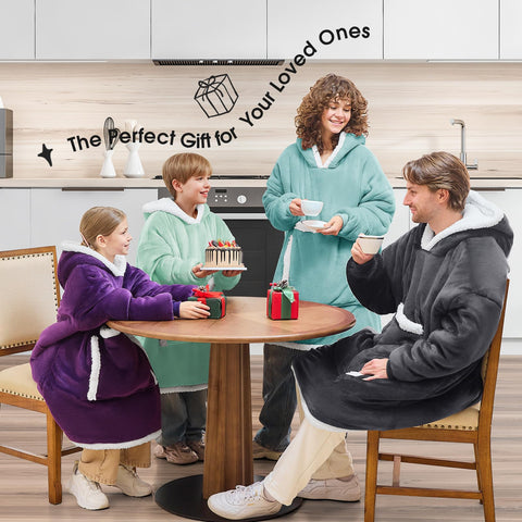 JOYWOO hood and collar detail showing plush coverage and extra warmth