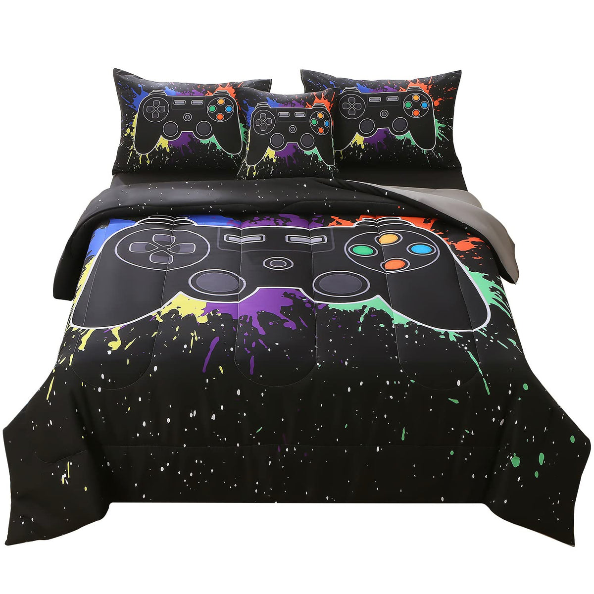 JQinHome front view comforter showing gamer design and cozy look