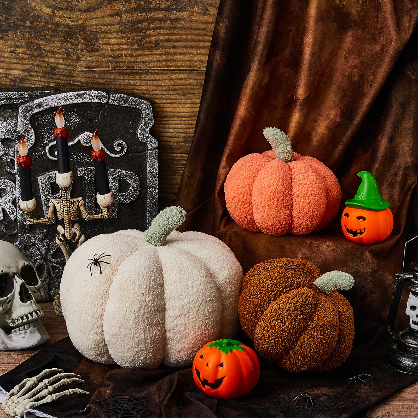 Juexica pumpkin pillows styled on a sofa for instant autumn atmosphere and comfort