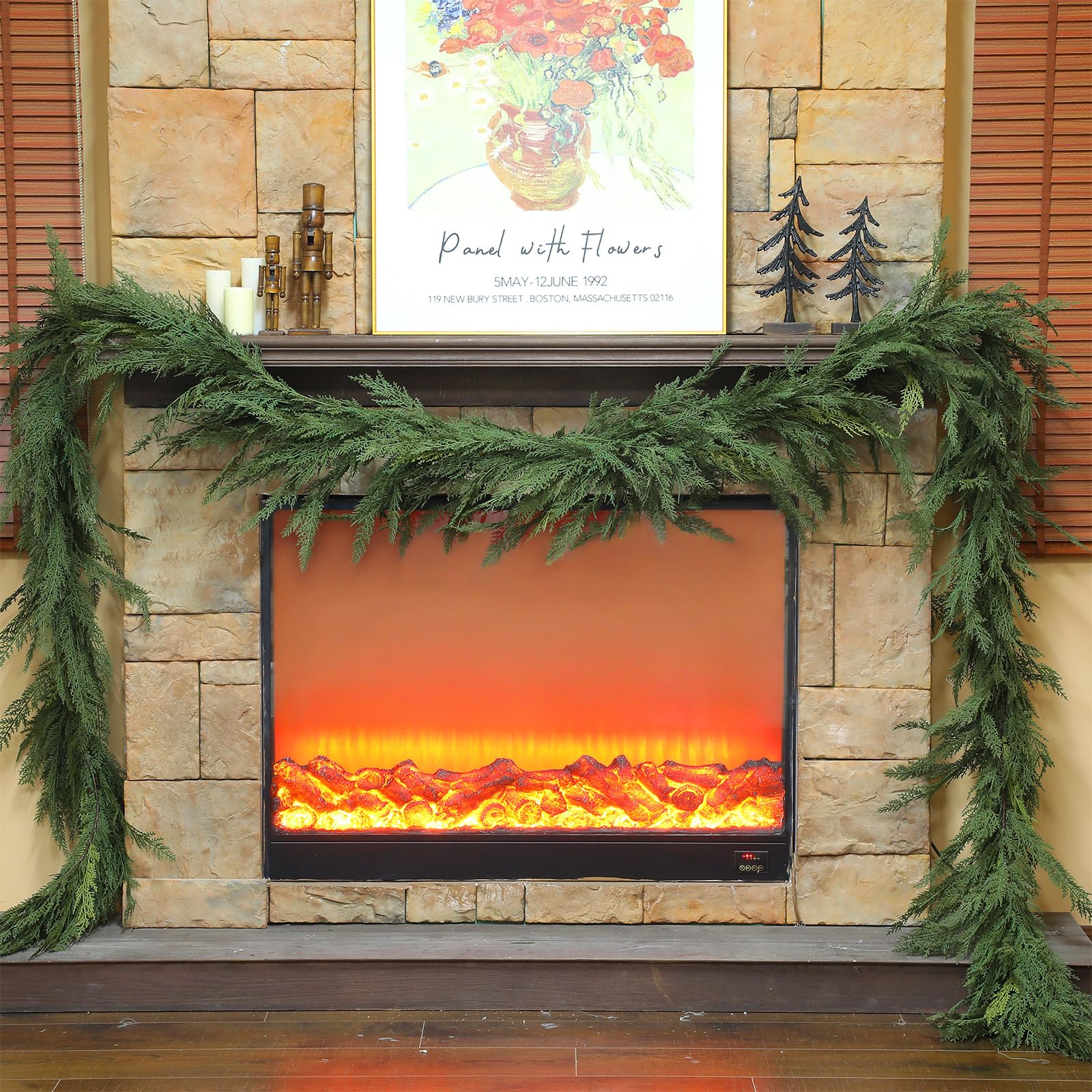 Jutom garland held by hand to show flexible wired frame and scale