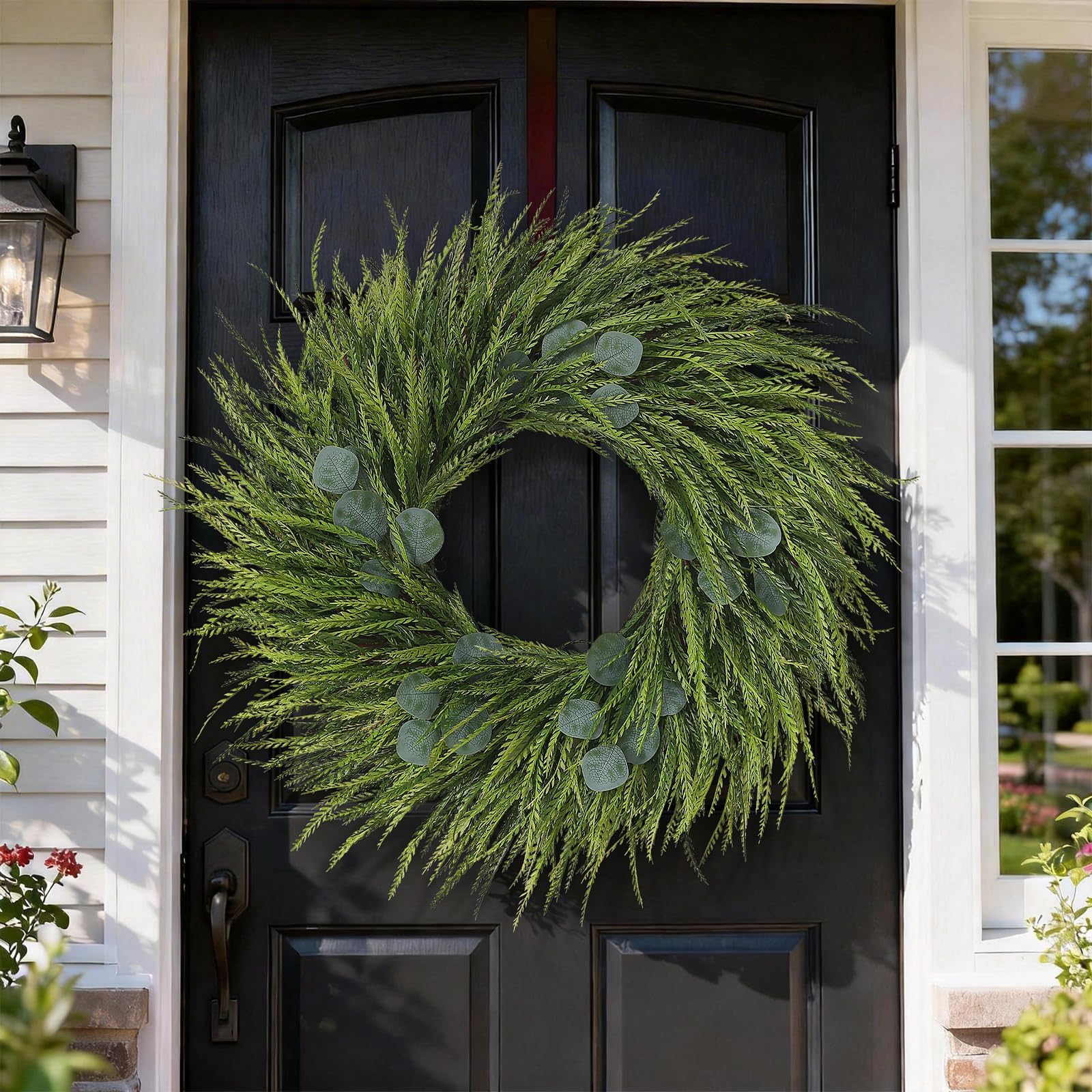Juxdp wreath tightly packed in box showing safe shipping benefit