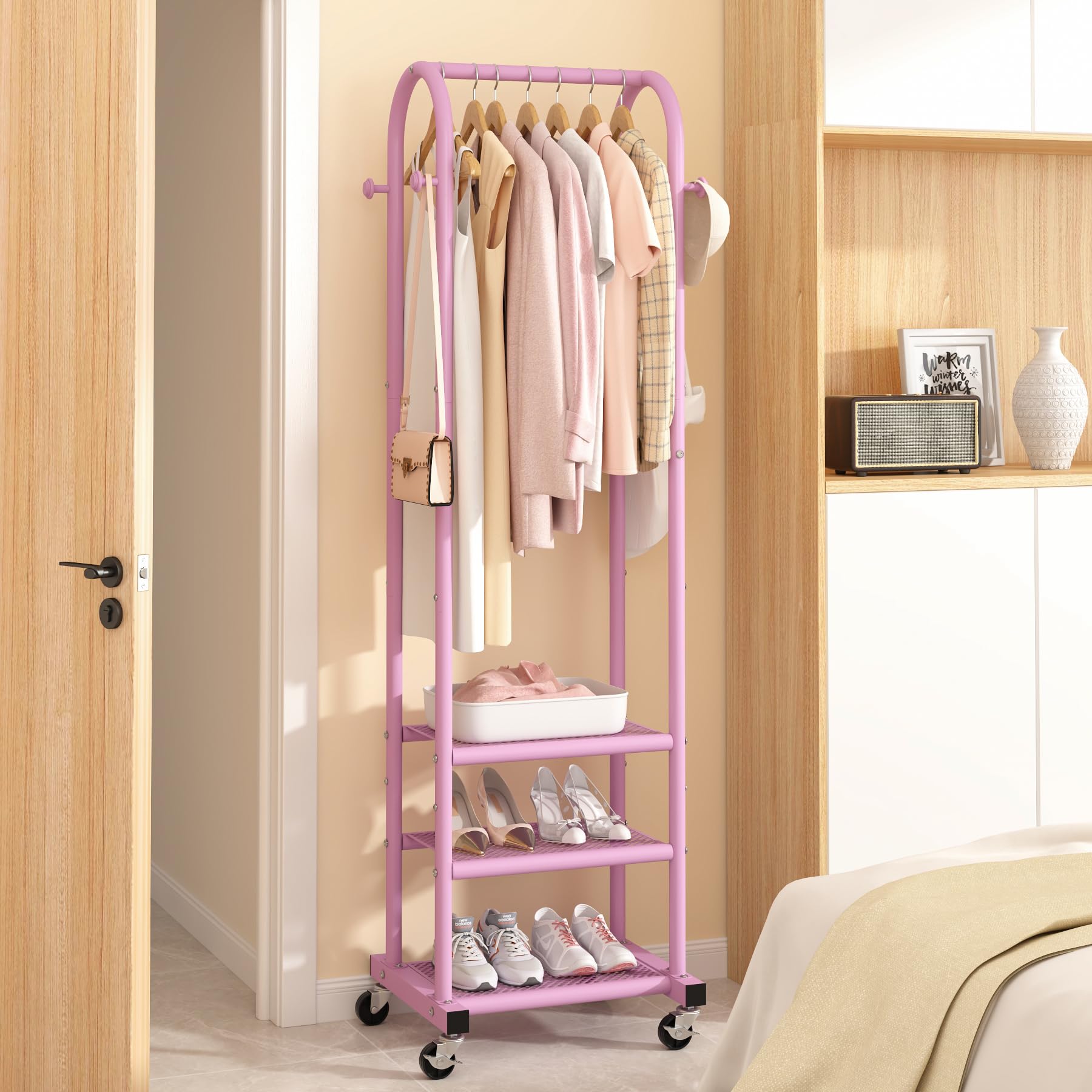 Kaitiemoo close-up of mesh shelves demonstrating sturdy organized storage