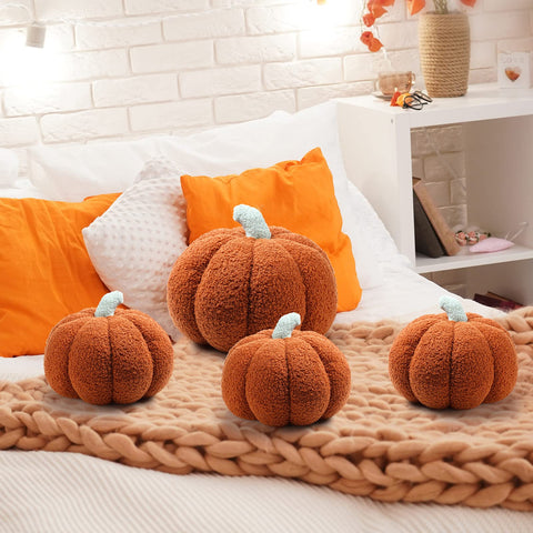 Kajaia vacuum-packed pumpkin pillows unpacking to regain plumpness