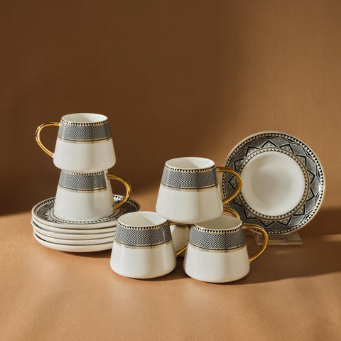 KARACA front packaging showing the 12-piece coffee set and elegant presentation
