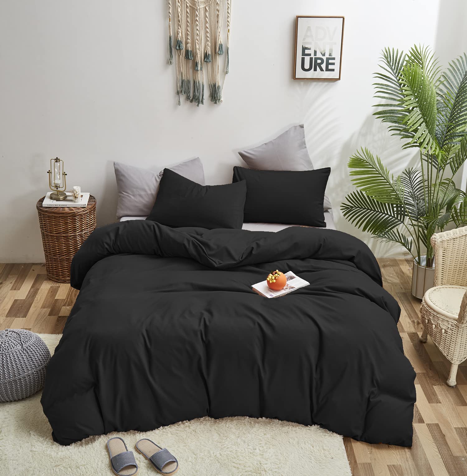 KAREVER lifestyle shot of comforter in bedroom giving cosy, breathable comfort